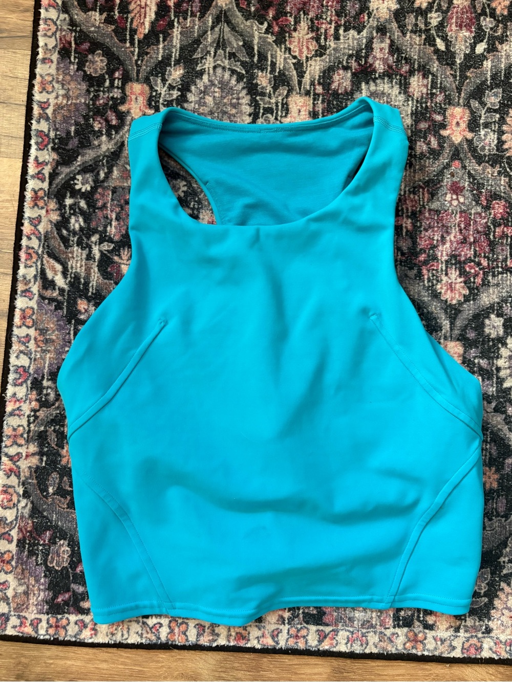 Lululemon Invigorate top